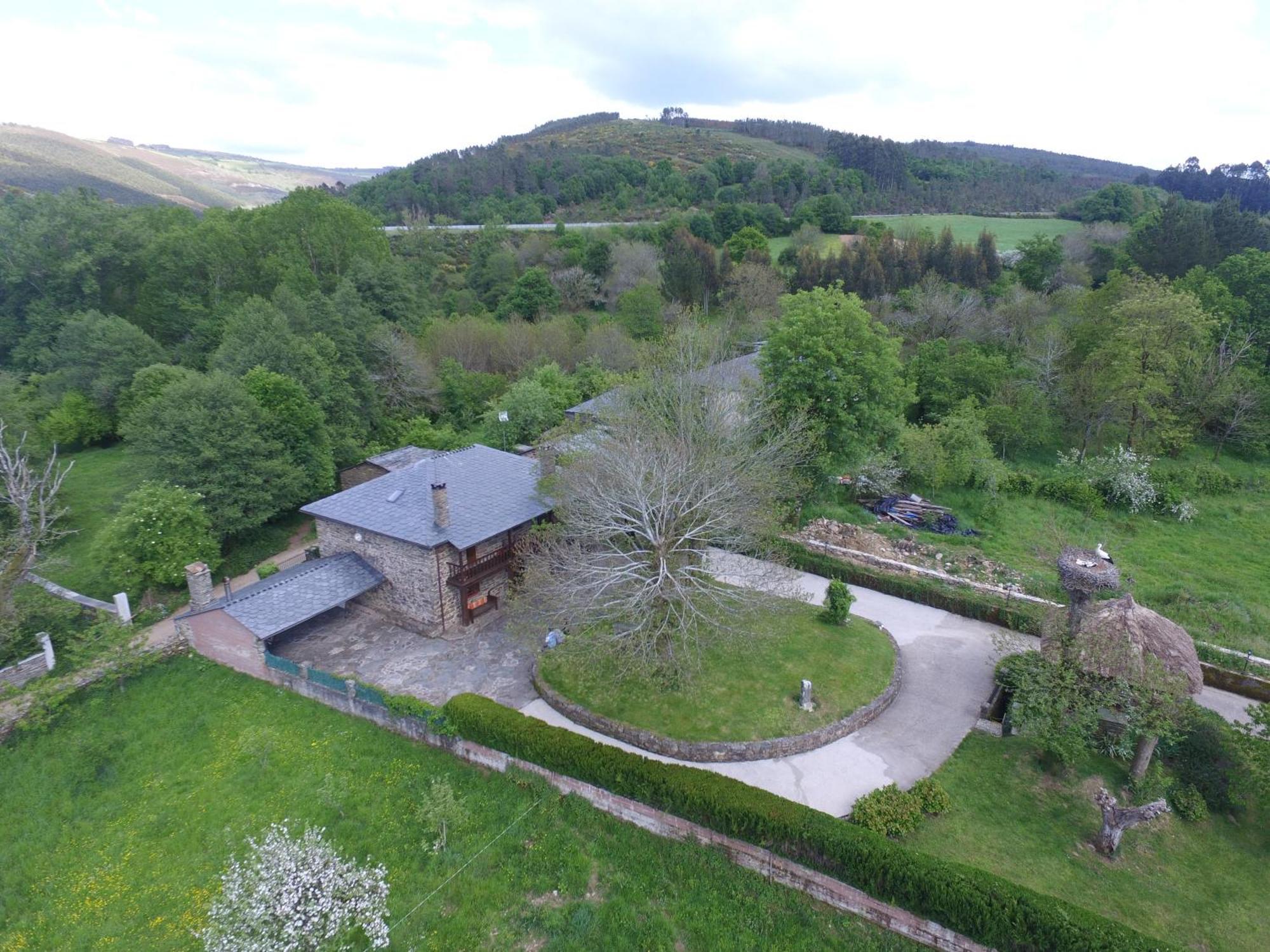 Casa Bouza Vendégház Becerreá Kültér fotó