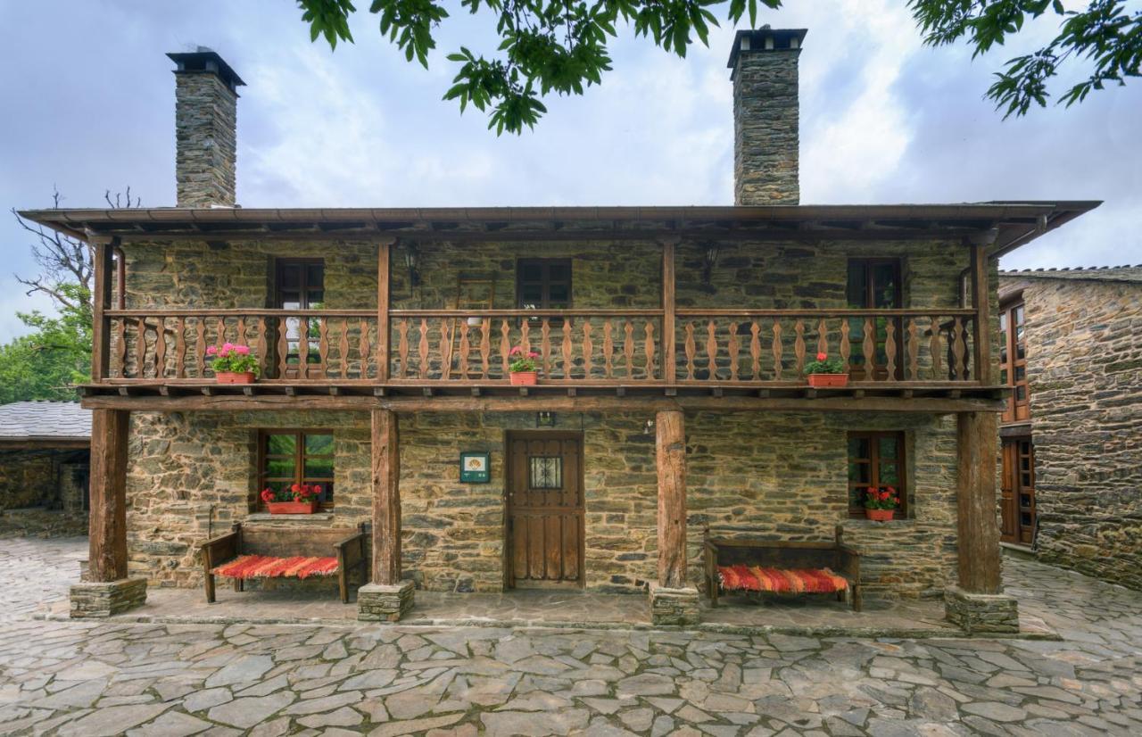 Casa Bouza Vendégház Becerreá Kültér fotó