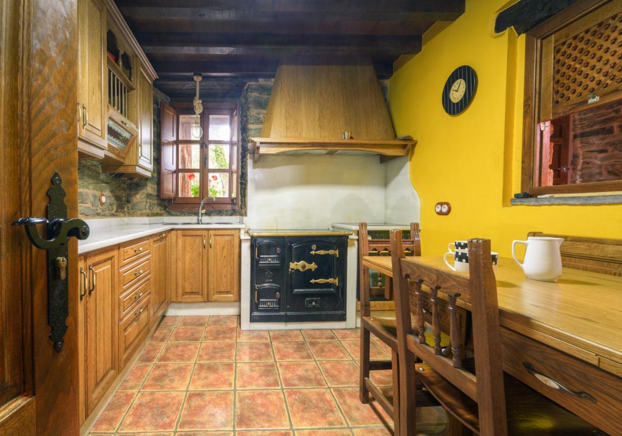 Casa Bouza Vendégház Becerreá Kültér fotó