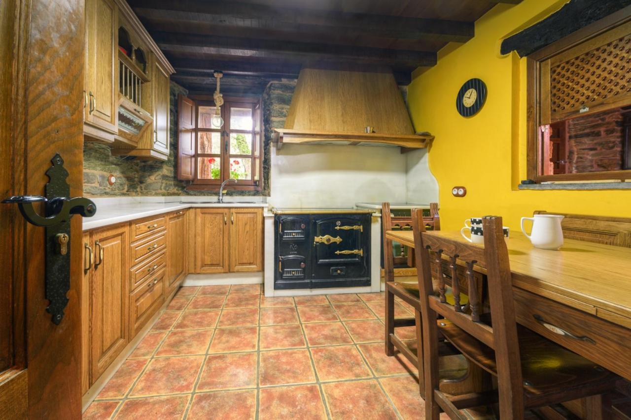 Casa Bouza Vendégház Becerreá Kültér fotó